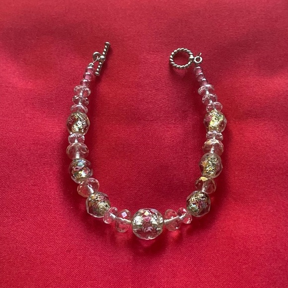 Brand New Romantic Style, Crystal & Fine Beads Bracelet - Picture 2 of 13